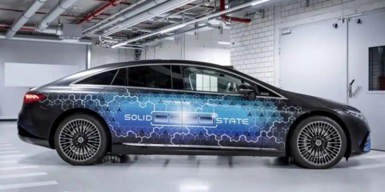 Mercedes-Benz анонсирует запуск твердотельных батарей для электромобилей с дальностью хода 1000 км к 2030 году
