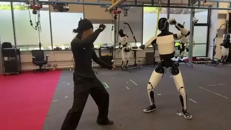 Робот Tesla Optimus: Инновации в боевых искусствах и искусственном интеллекте