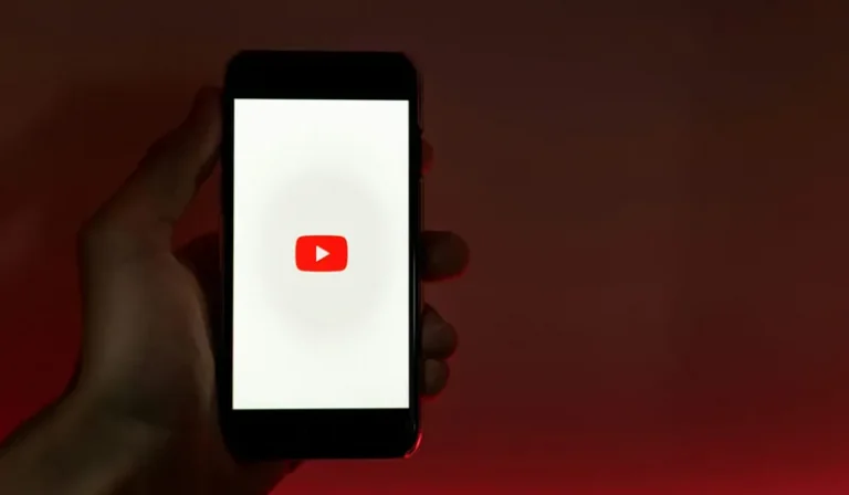 YouTube представляет обновленный дизайн видеоплеера и интерфейса