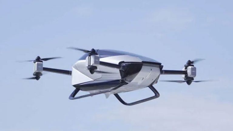 Революция в транспортном мире: первый сухопутный авианосец XPeng вышел на рынок