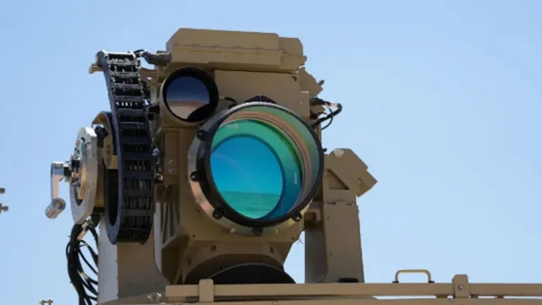 Израильская лазерная система «Железный луч»: Революция в обороне